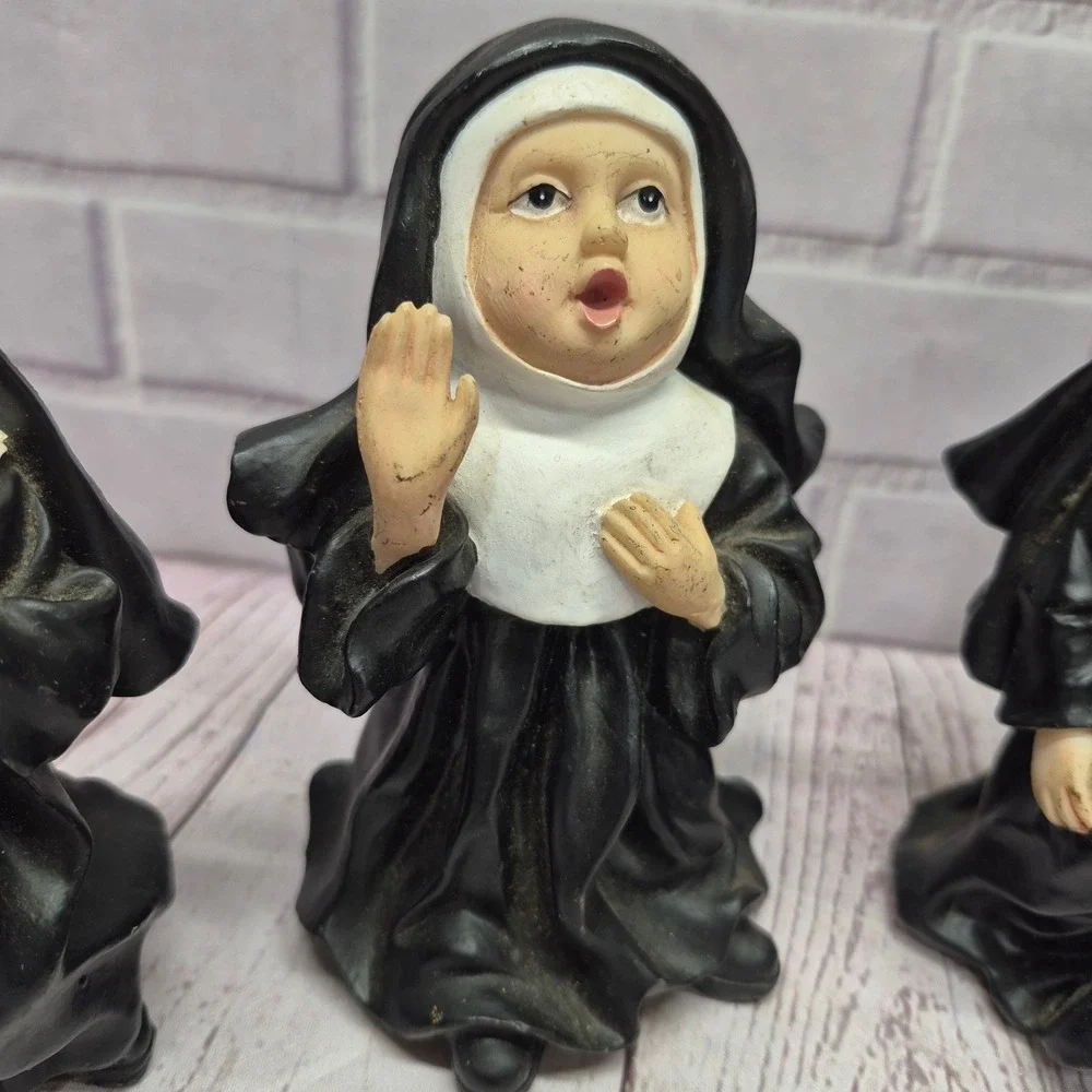 Vintage Set of 4 Singing Nun Figurines Black White Religious Sisters Decor 5in